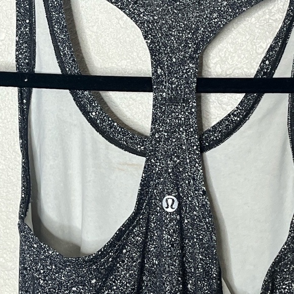 Lululemon Gray Rasor Back Tank Top Sz S/M - Picture 4 of 6